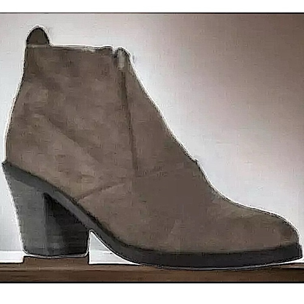 Eileen Fisher Ankle Booties 8 1/2 Brown 8.5 CrissCross Vamp Suede Full Side Zip